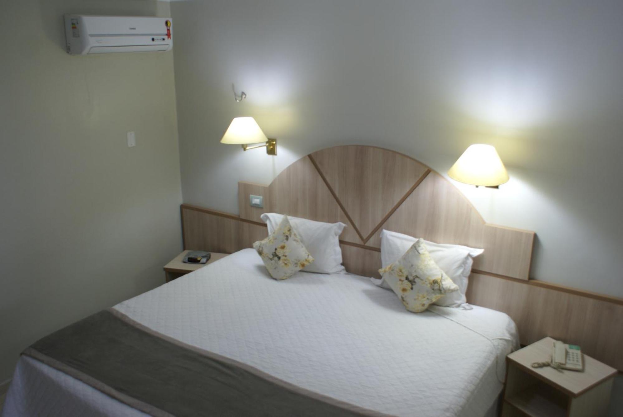 Verdes Vales Lazer Hotel ジュアゼイロ・ド・ノルテ 部屋 写真