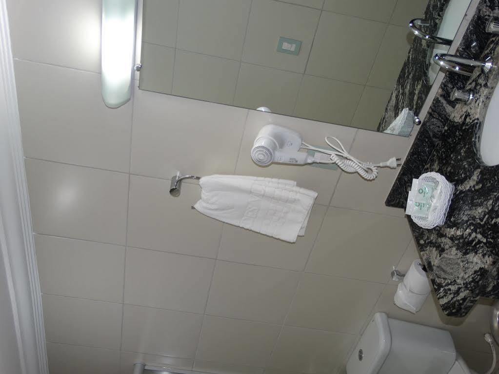 Verdes Vales Lazer Hotel ジュアゼイロ・ド・ノルテ エクステリア 写真